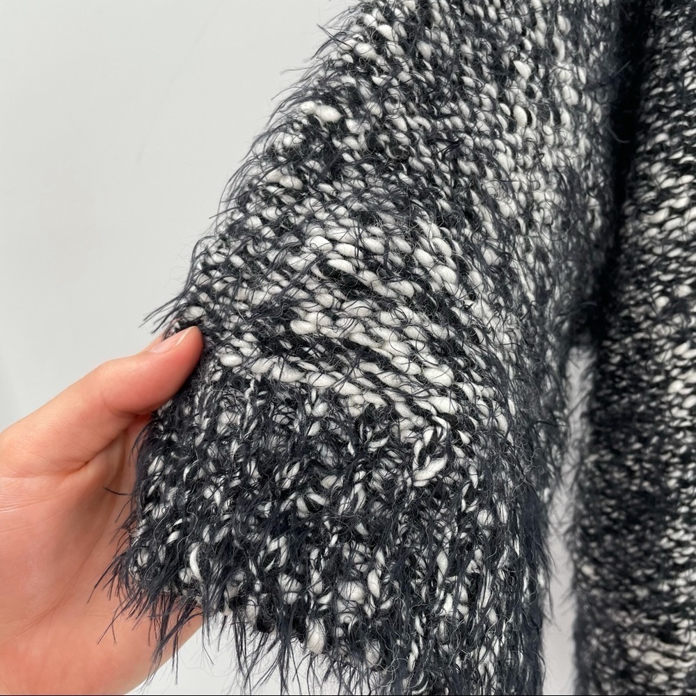 Two by Vince Camuto Eyelash Knit Cardigan - Picture 6 of 13